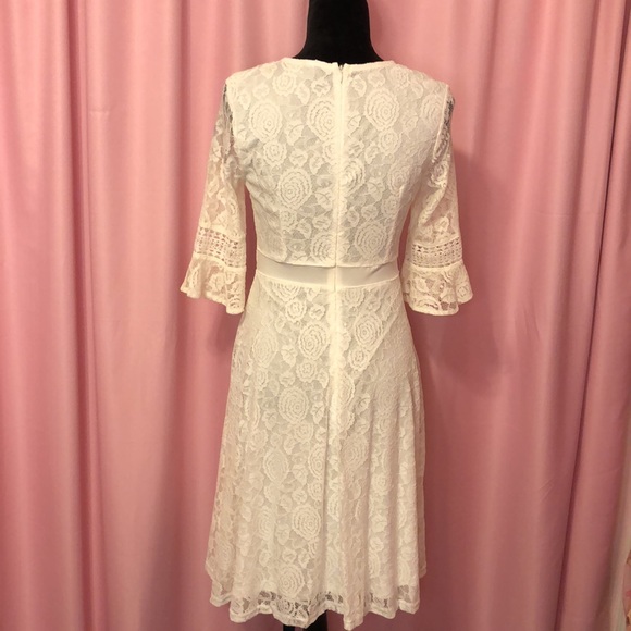 White Lace Overlay Bell Sleeve Sleeve Dress - Picture 5 of 6